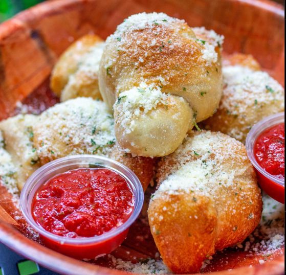 Garlic Knots